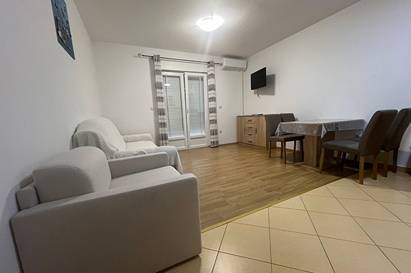 Apartmani za vaš godišnji odmor u centru Lopara na otoku Rabu