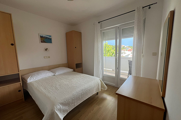 Apartmani za vaš godišnji odmor u centru Lopara na otoku Rabu